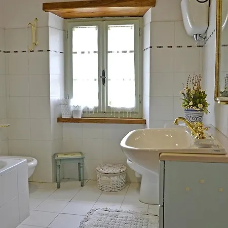 Celeste Holiday home Cortona